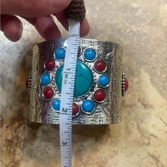 2 chunky southwest faux turquoise pose coral silver cuffs - Picture 5 of 9